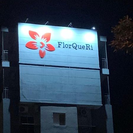 Flor Que Ri - Flats Mobiliados Na Melhor Localizacao Olímpia Exterior foto