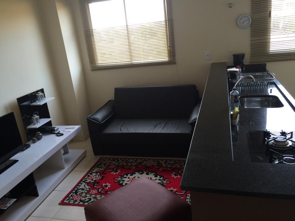 Flor Que Ri - Flats Mobiliados Na Melhor Localizacao Olímpia Habitación foto